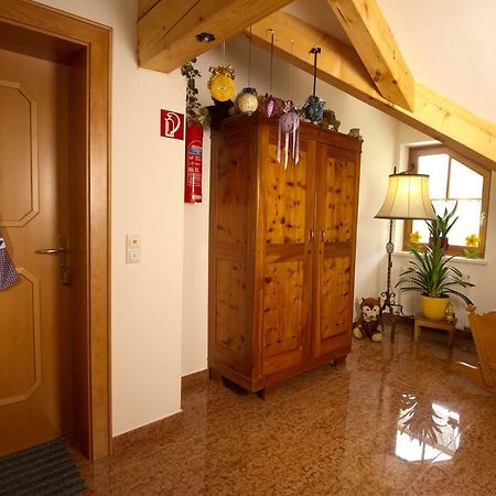 Gaestehaus Brigitte ราดชตัดท์ ภายนอก รูปภาพ