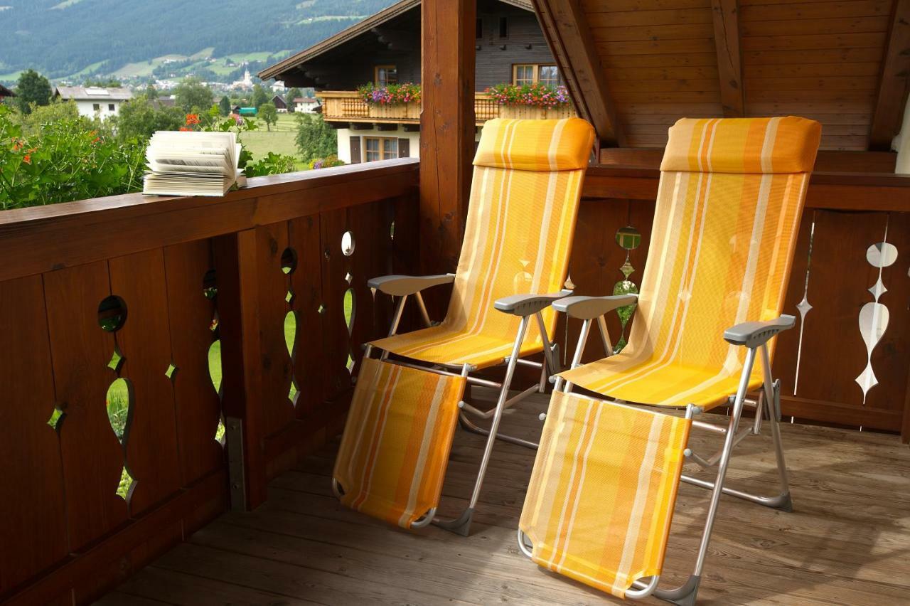Gaestehaus Brigitte ราดชตัดท์ ภายนอก รูปภาพ