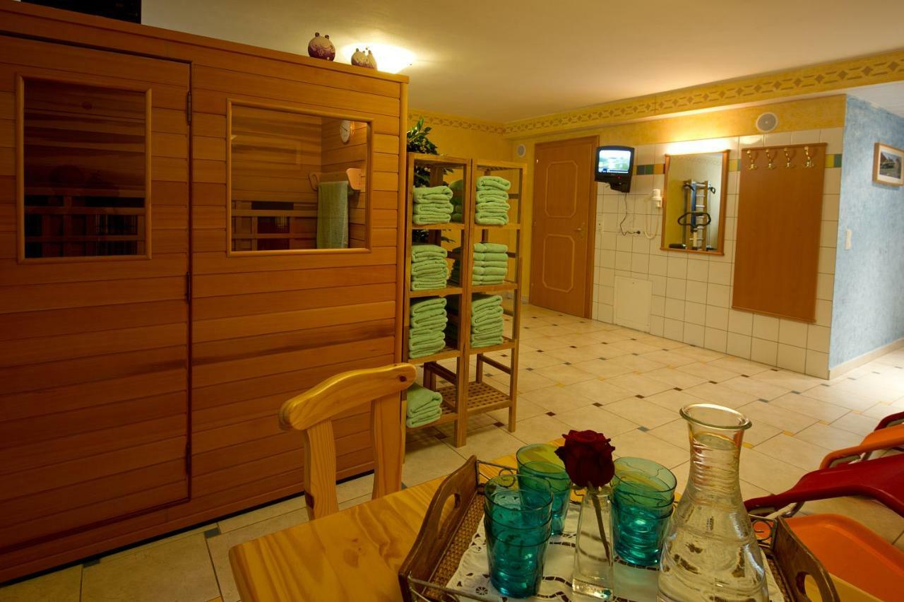 Gaestehaus Brigitte ราดชตัดท์ ภายนอก รูปภาพ